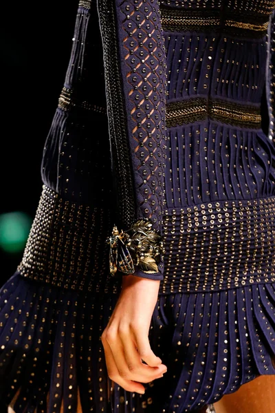 Look 34